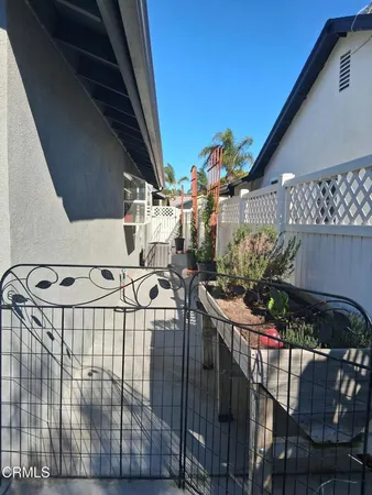 $859,000 | 8582 Hollister Street, Ventura, CA 93004