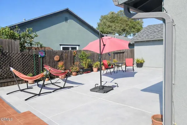 $879,000 | 8582 Hollister Street, Ventura, CA 93004
