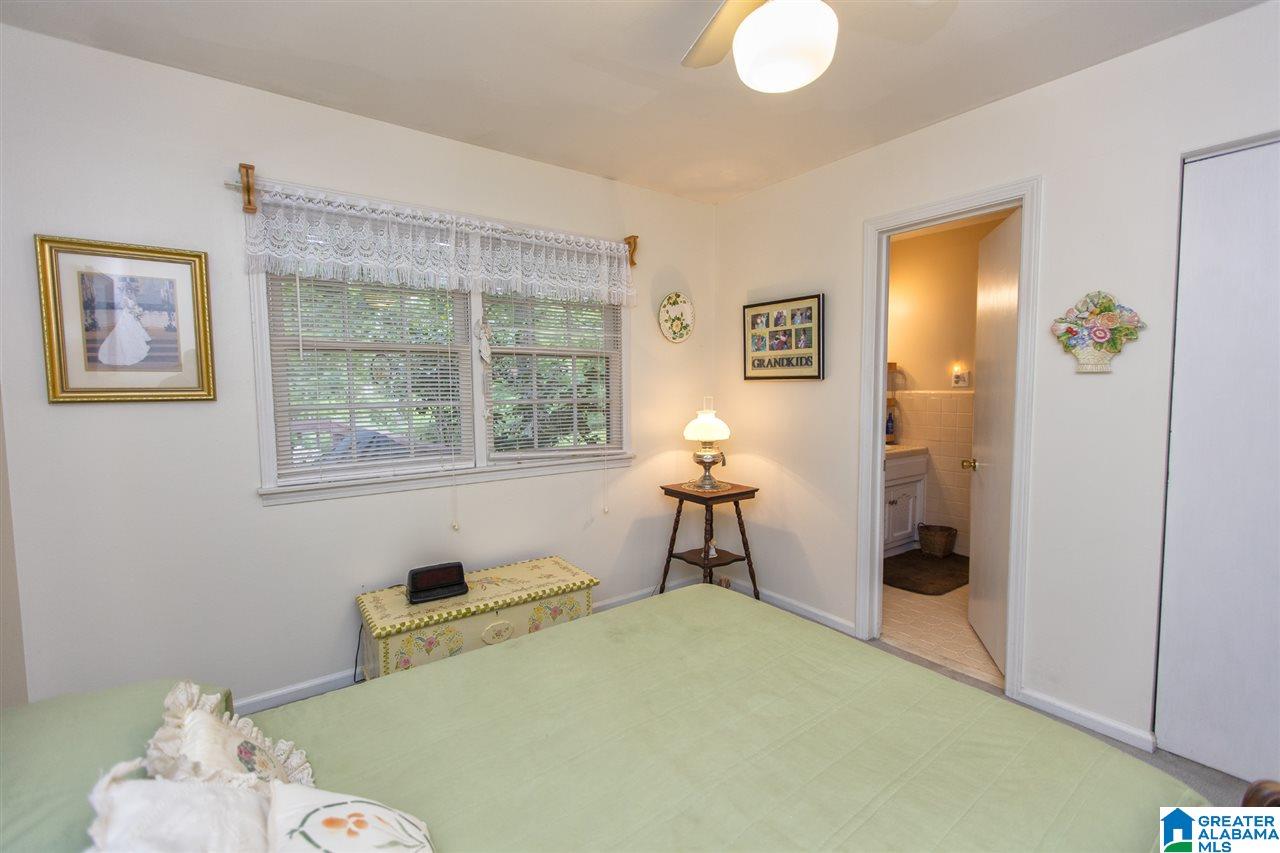 712 South Sanders Road Birmingham, AL 35226 - Photo 20 of 43