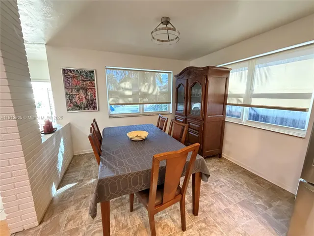 $2,800 | 45 Southeast 14th Street, Unit 1, Dania Beach, FL 33004