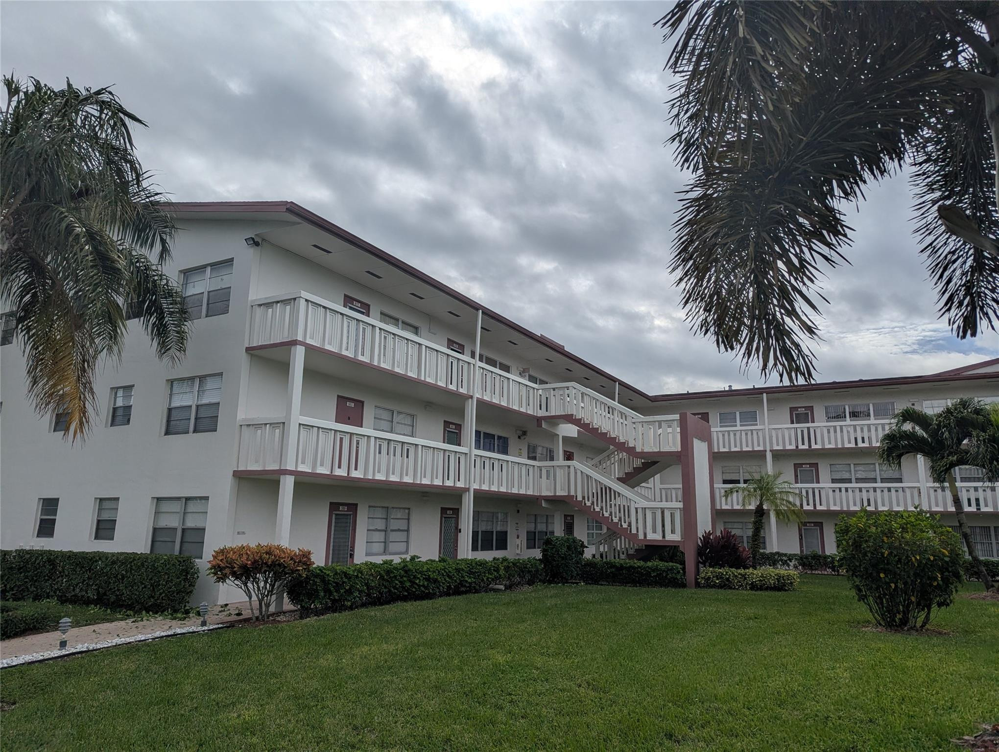 589 Fanshaw O, Unit 589 Boca Raton, FL 33434 - Photo 19 of 44 Photo 21