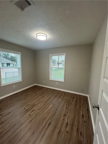 $1,350 | 916 South Gordon Street, Bryan, TX 77803