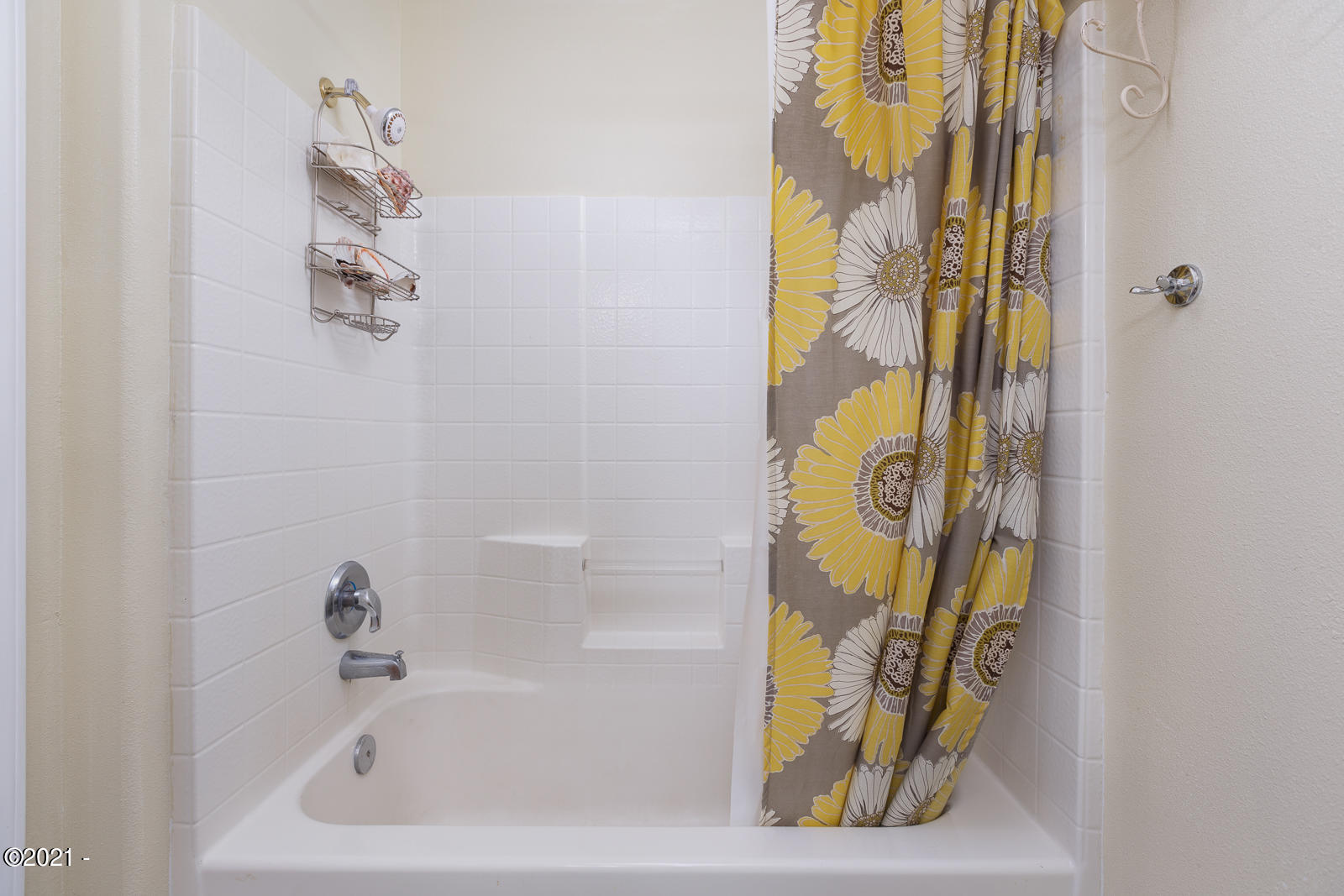 5201 Southwest Highway 101 Lincoln City, OR 97367 - Photo 13 of 19 WatersEdgeUnit401-10
