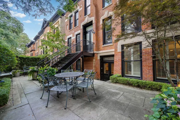 $5,970,000 | 2123 North Bissell Street, Chicago, IL 60614