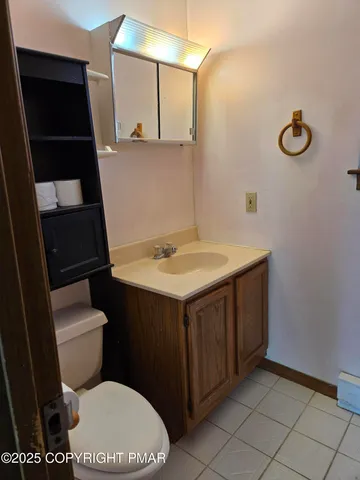 $285,000 | 640 Country Pl Drive, Tobyhanna, PA 18466