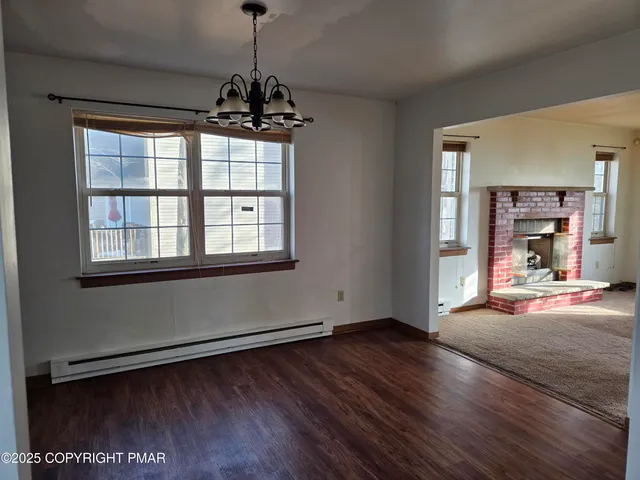 $285,000 | 640 Country Pl Drive, Tobyhanna, PA 18466