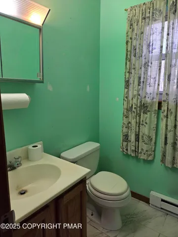 $285,000 | 640 Country Pl Drive, Tobyhanna, PA 18466