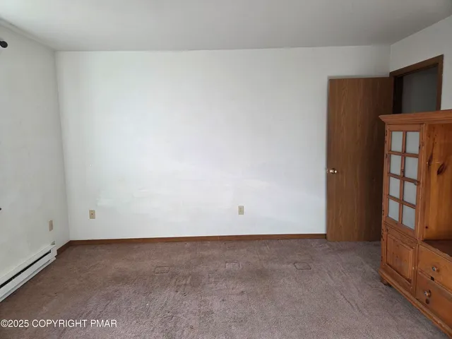 $285,000 | 640 Country Pl Drive, Tobyhanna, PA 18466