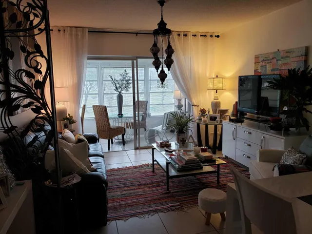 $110,000 | 201 South Golf Boulevard, Unit 2002, Pompano Beach, FL 33064