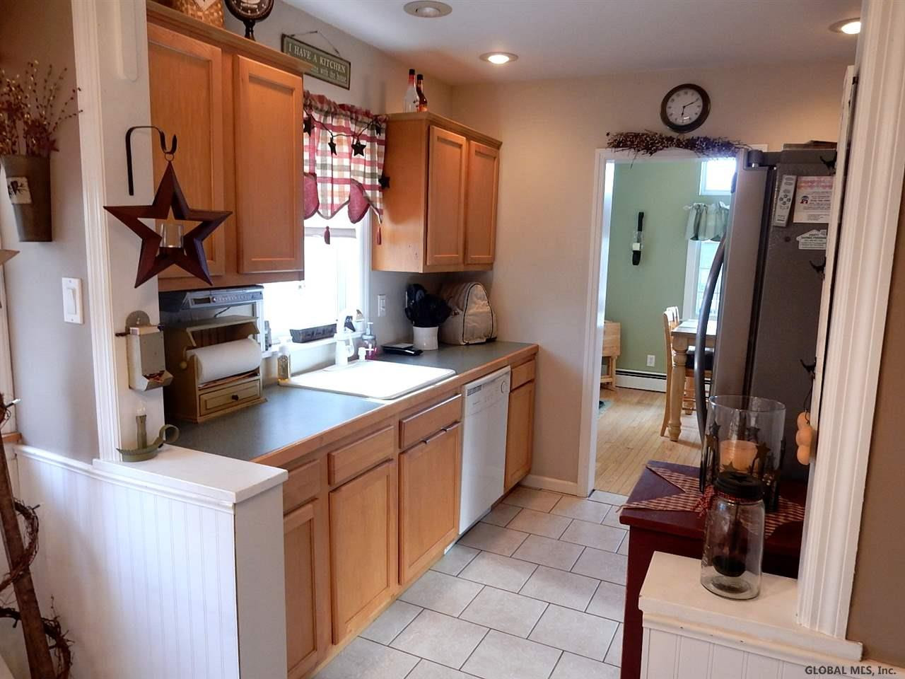 18 Bellview Road Brunswick, NY 12180 - Photo 5 of 16 Photo 5