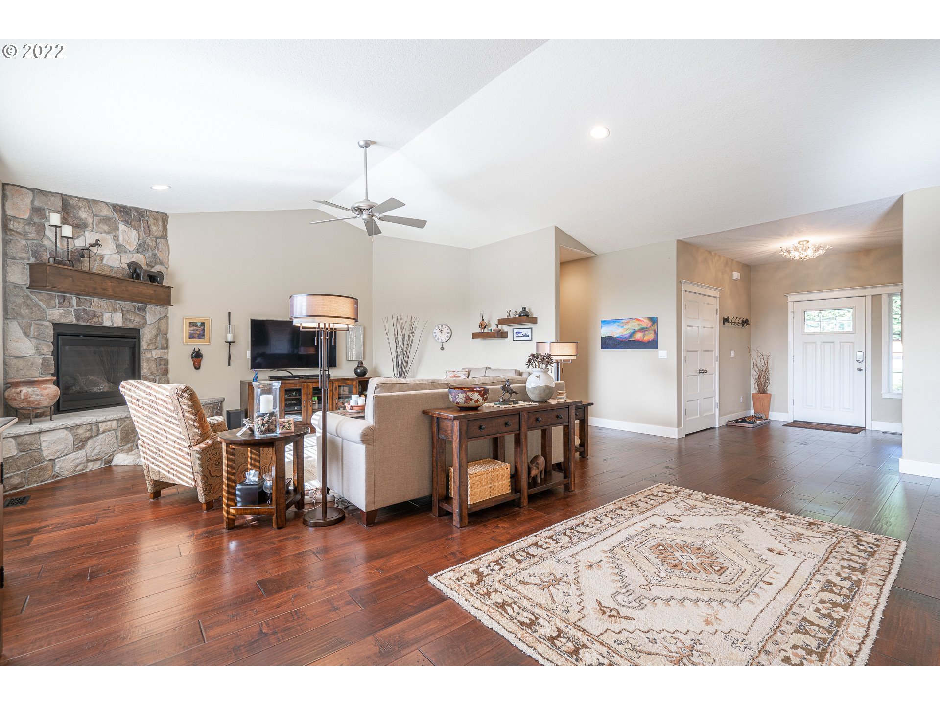 15360 Northeast Springbrook Road Newberg, OR 97132 - Photo 6 of 31 Gallery Image 6