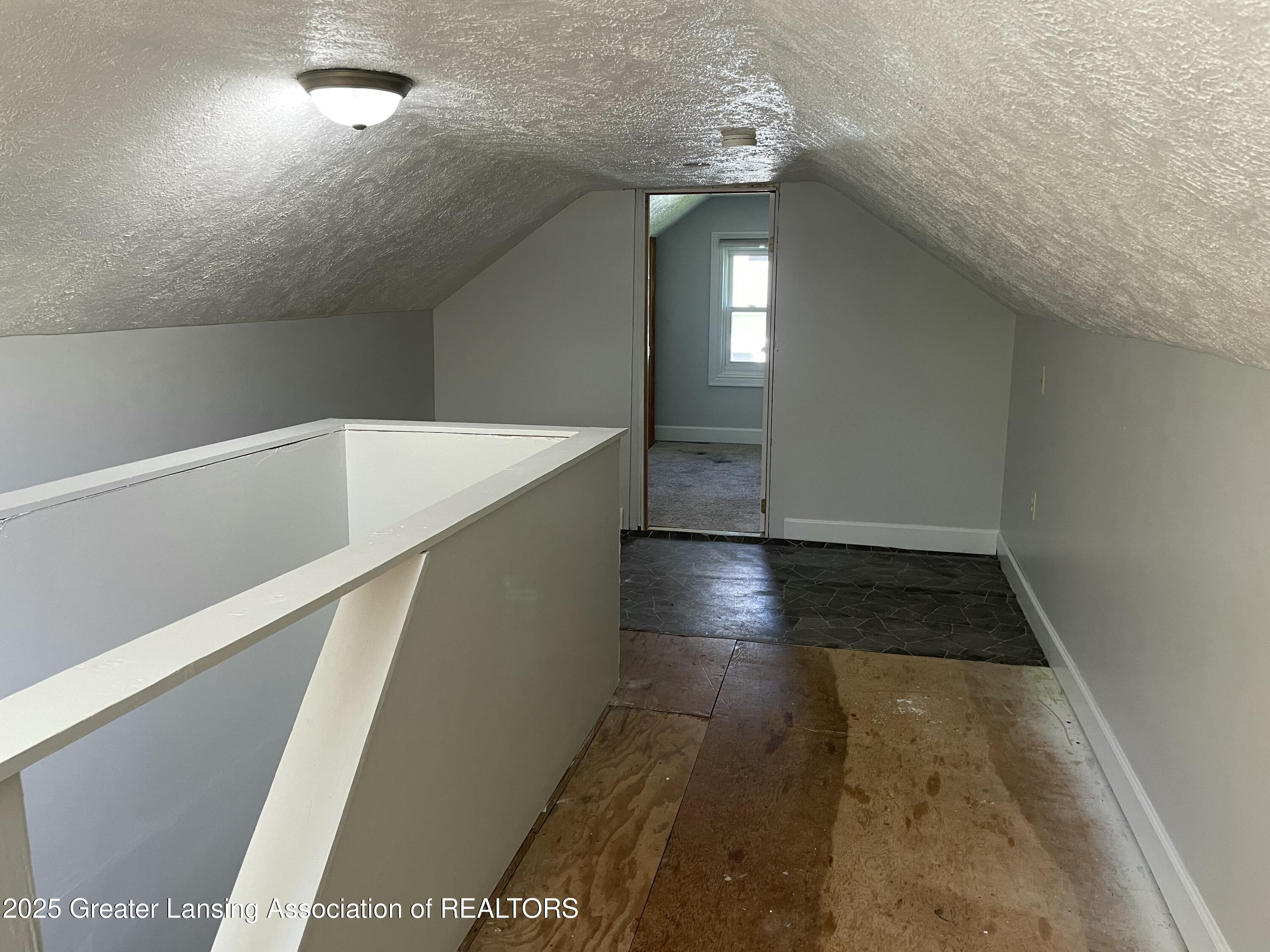 15792 Turner Road Lansing, MI 48906 - Photo 22 of 56 IMG_8238