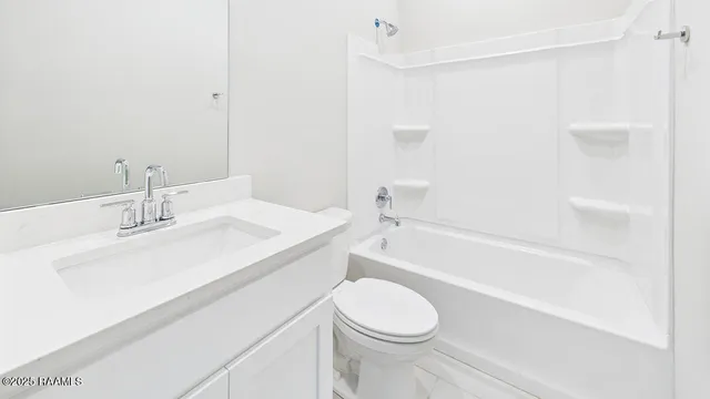 $320,500 | 108 Yonkers Drive, Lafayette, LA 70507