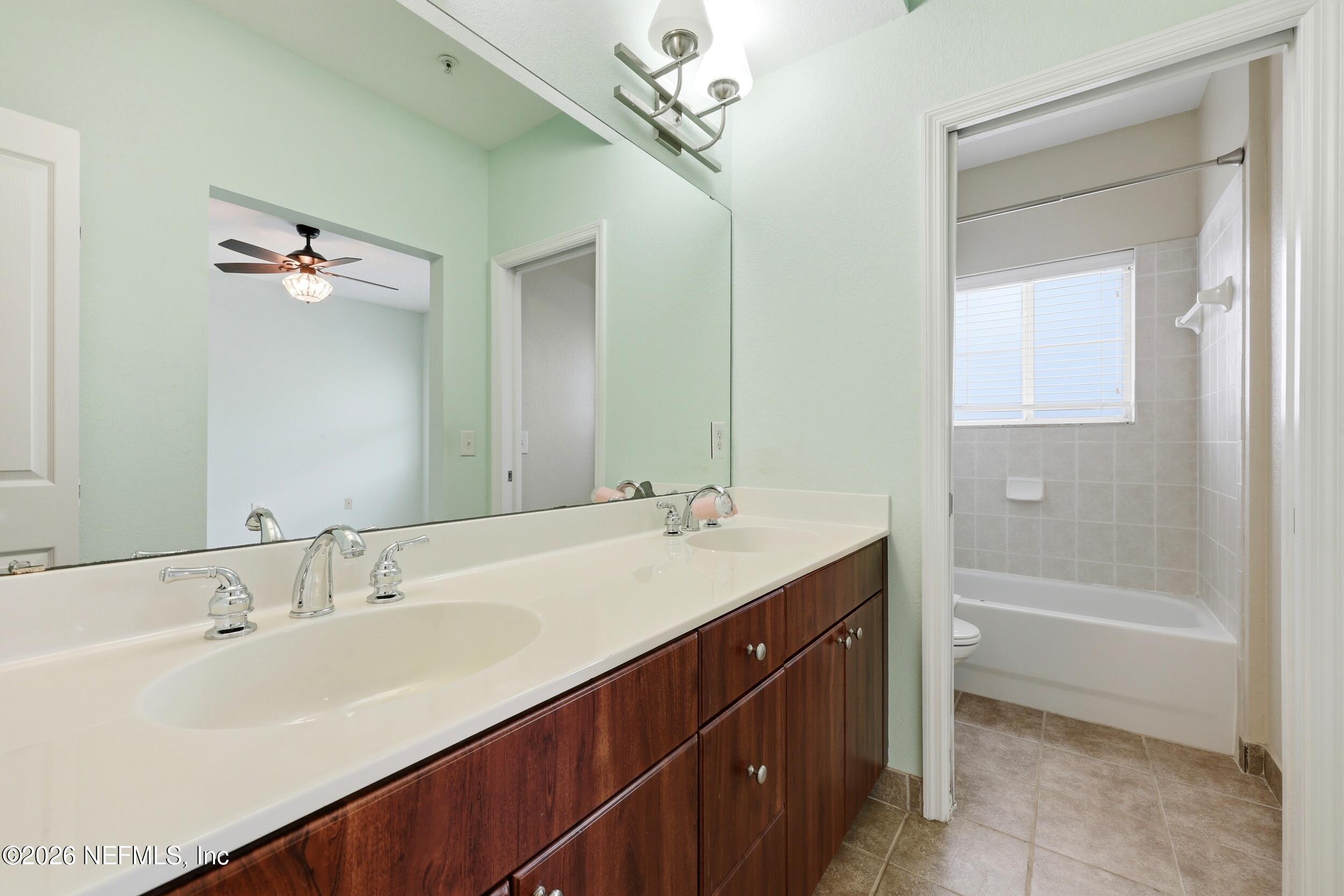 9745 Touchton Road, Unit 1529 Jacksonville, FL 32246 - Photo 15 of 42 16_the real estateographers_015