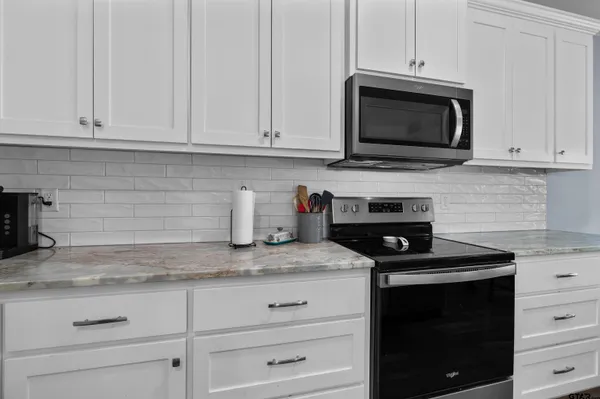 $339,900 | 111 Kenswick Drive, Henderson, TX 75654