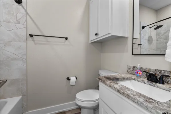 $339,900 | 111 Kenswick Drive, Henderson, TX 75654