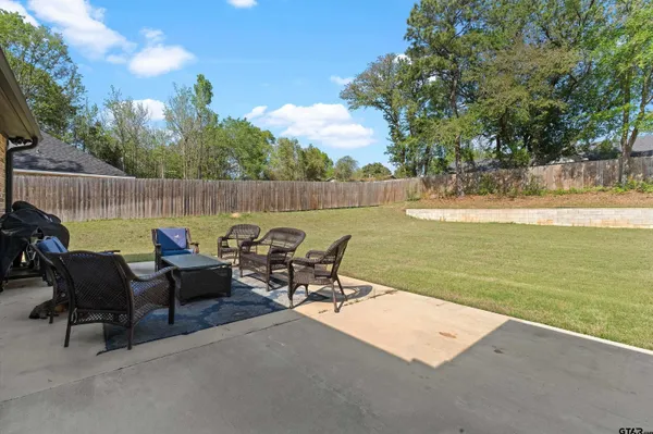 $339,900 | 111 Kenswick Drive, Henderson, TX 75654