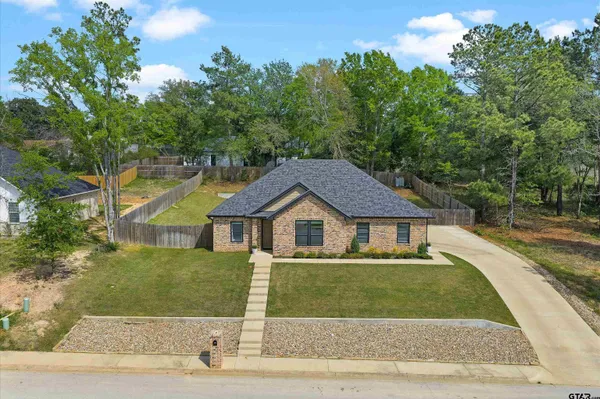 $339,900 | 111 Kenswick Drive, Henderson, TX 75654