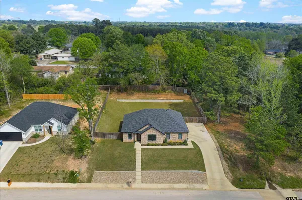 $339,900 | 111 Kenswick Drive, Henderson, TX 75654