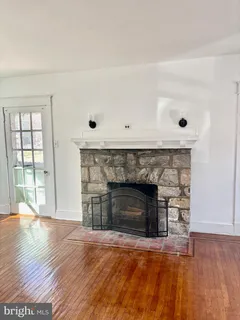 $220,000 | 3700 School Lane, Drexel Hill, PA 19026