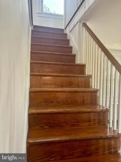 $220,000 | 3700 School Lane, Drexel Hill, PA 19026