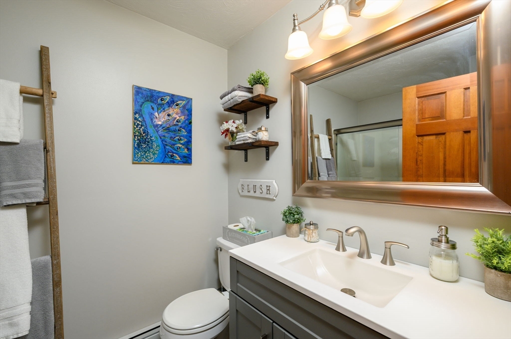 67 Higgins Road Kingston, MA 02364 - Photo 13 of 39