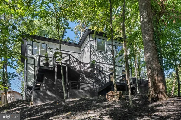 $1,749,999 | 811 Sligo Creek Parkway, Takoma Park, MD 20912