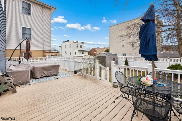 $649,900 | 111 Todd Street, Linden, NJ 07036