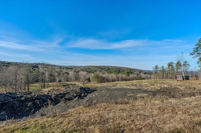 $675,000 | 8 Grout Road, Hartland, VT 05048