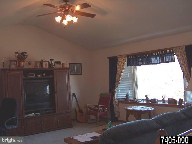 996 Pine Grove Road, Unit 2 Hanover, PA 17331 - Photo 3 of 9