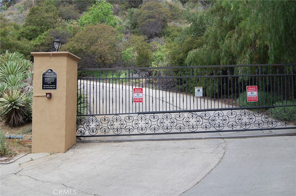 0 Broken Spur Road La Verne, CA 91750 - Photo 5 of 28 a view of a fence and trees