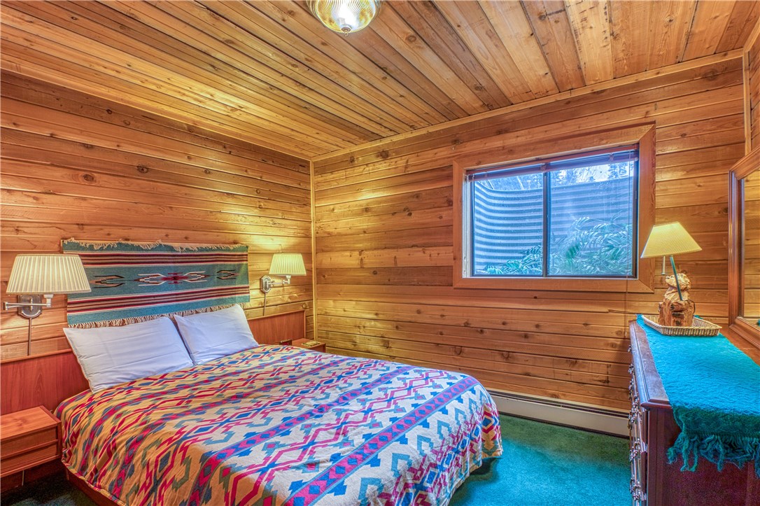 874 Range Road Breckenridge, CO 80424 - Photo 27 of 34 comfy, cozy
