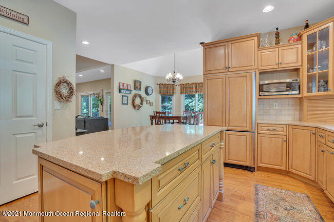 53 Stillhouse Road Millstone Township, NJ 08535 - Photo 20 of 55 Kitchen