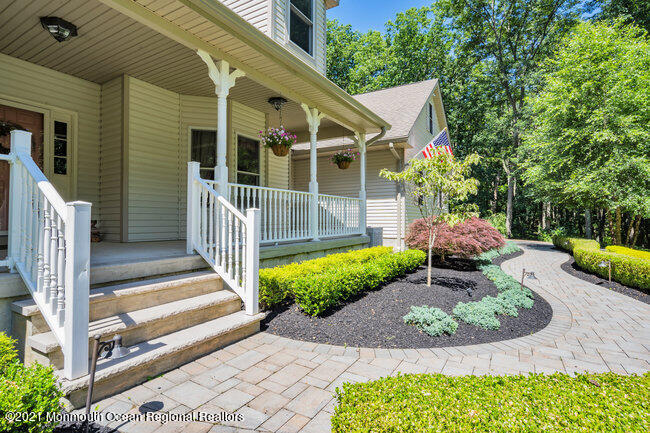 53 Stillhouse Road Millstone Township, NJ 08535 - Photo 4 of 55 Front Walk to Porch