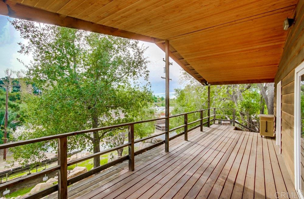 3122 Reed Road Escondido, CA 92027 - Photo 3 of 25