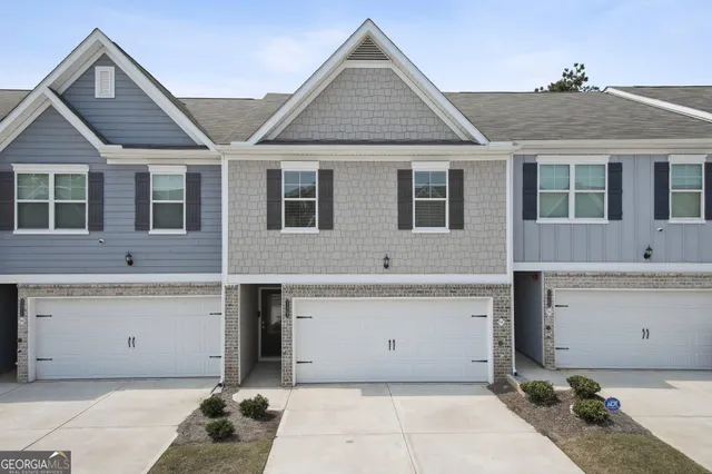 $274,900 | 11707 Chatham Drive, Hampton, GA 30228