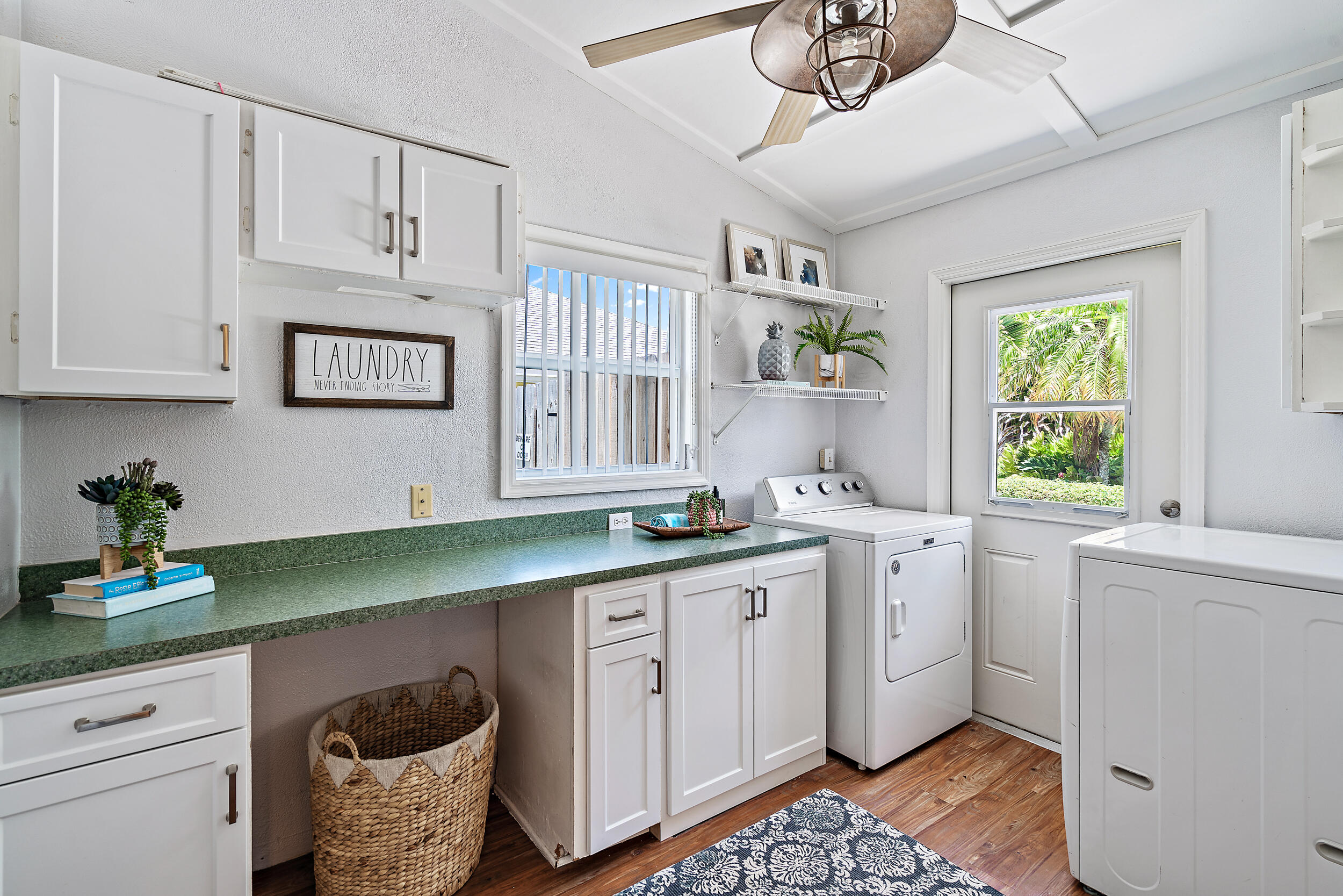 4171 Mark Street Jupiter, FL 33469 - Photo 12 of 26 Laundry/Mud Room with Separate Entrance