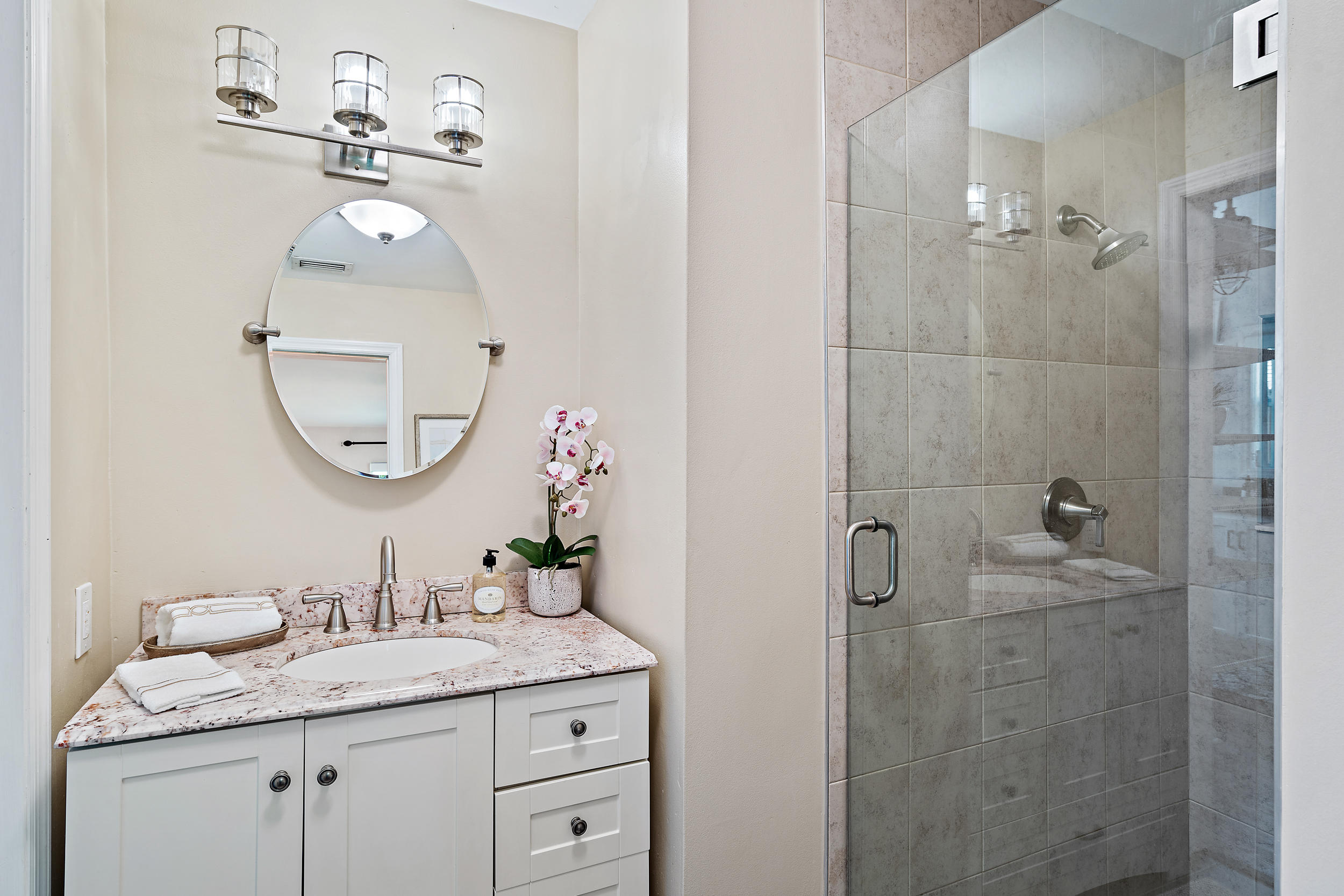 4171 Mark Street Jupiter, FL 33469 - Photo 14 of 26 Updated Master Bath