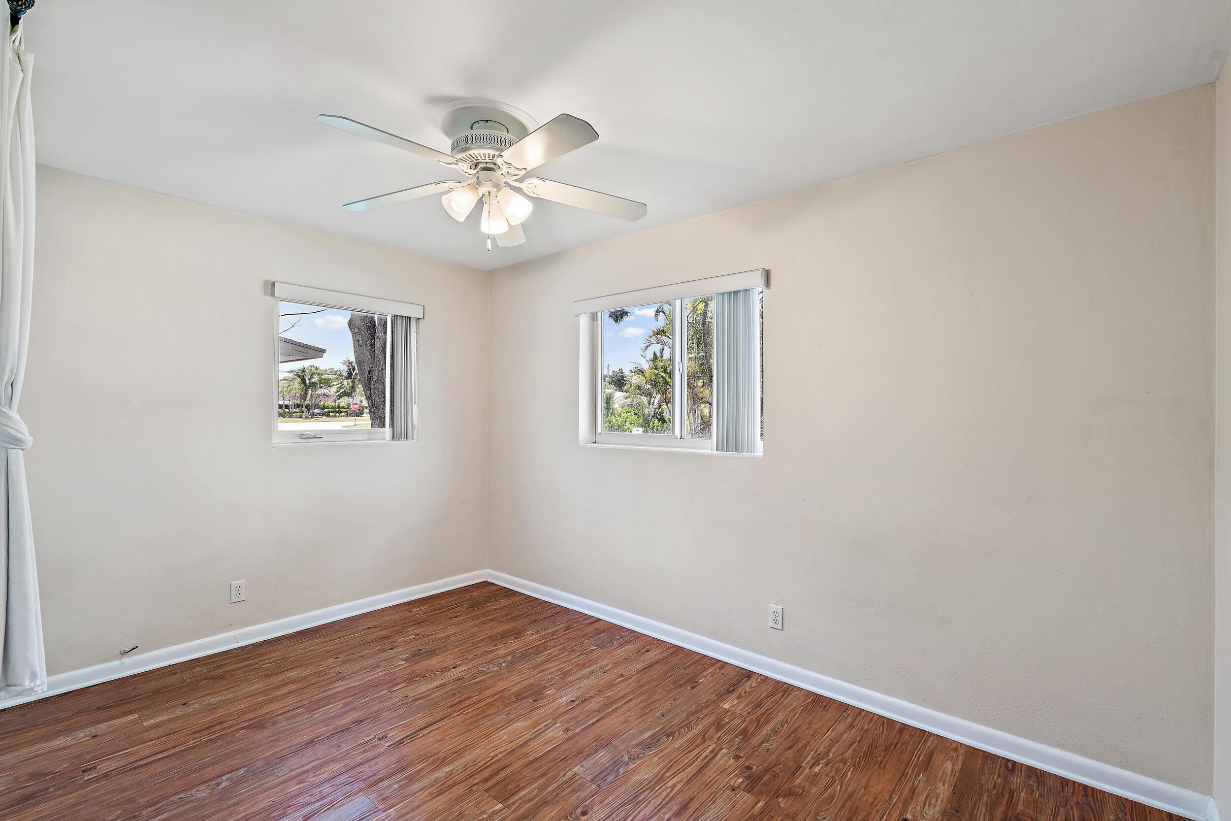 4171 Mark Street Jupiter, FL 33469 - Photo 15 of 26 Bedroom 2