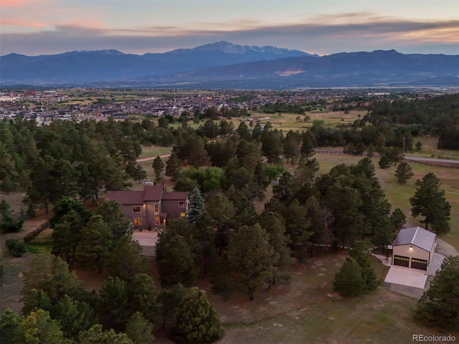 10705 Milam Road Colorado Springs, CO 80908 - Photo 8 of 46