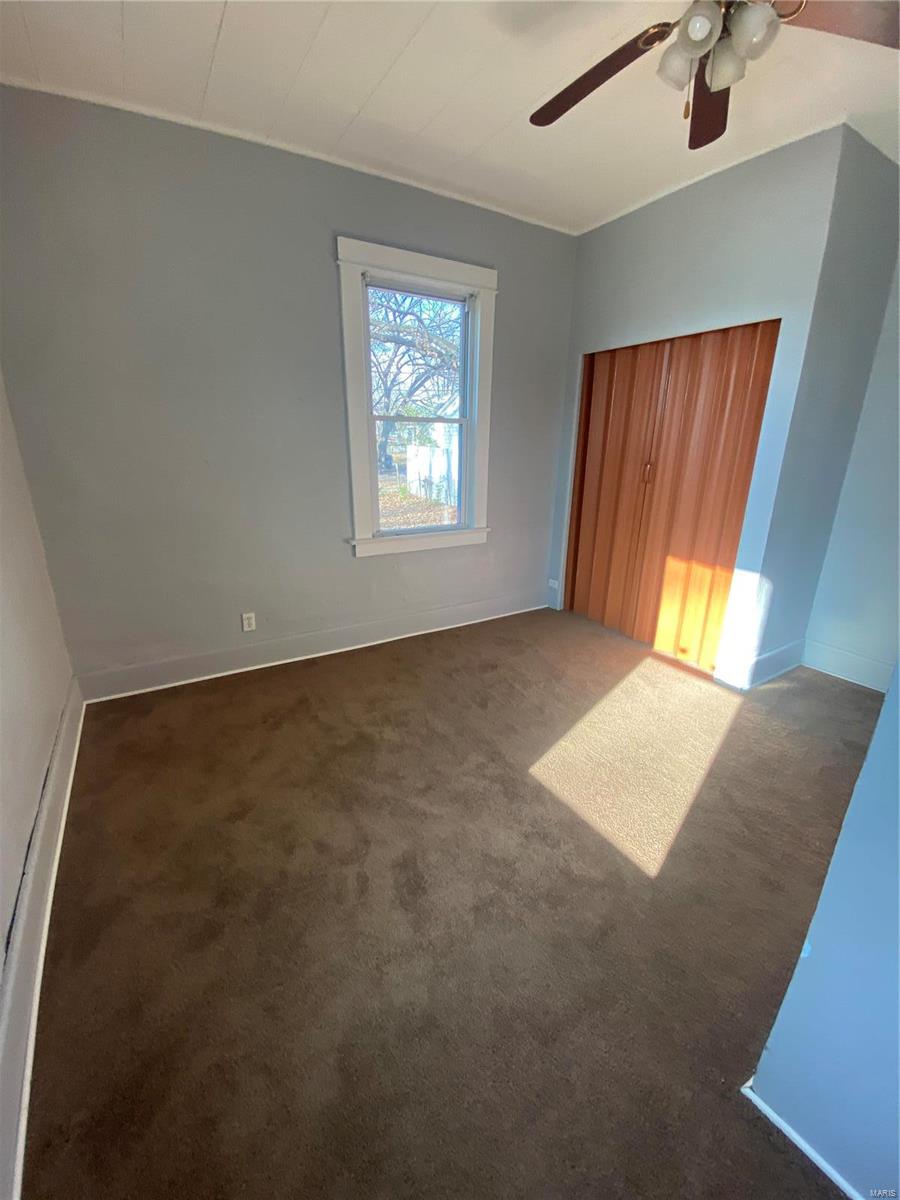 1835 Rhodes Street Madison, IL 62060 - Photo 14 of 32