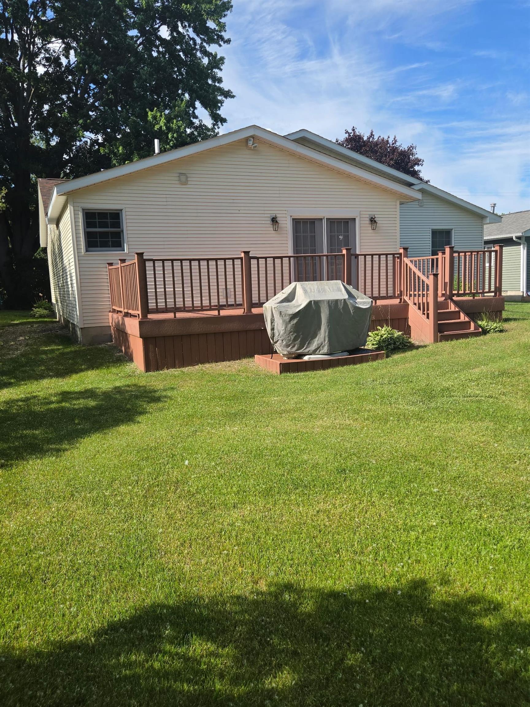 557 Townline Road Tawas City, MI 48763 - Photo 6 of 39 1947328-666bfc61-75e4-4407-b780-a986c3008bb8.JPG