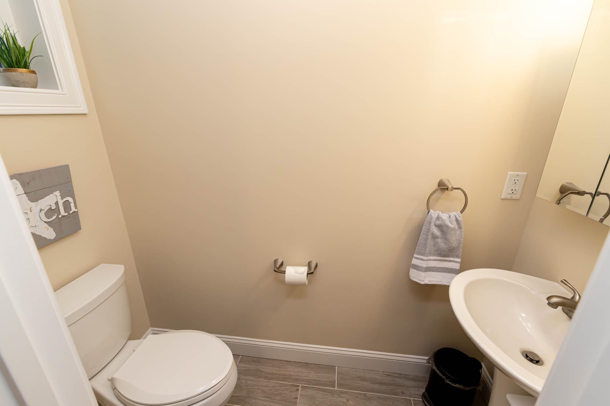 40 Tolend Road Barrington, NH 03825 - Photo 20 of 38
