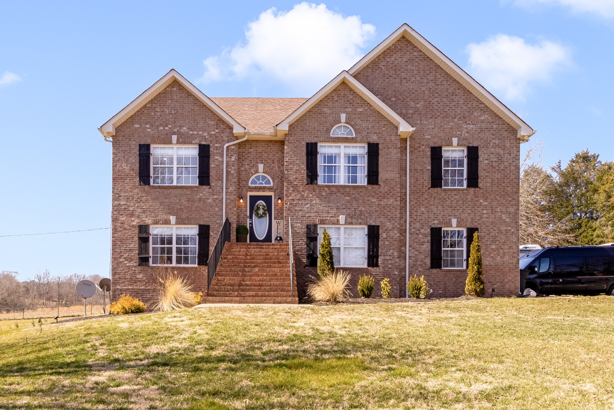 1297 Meeks Cemetery Road Burns, TN 37029 - Photo 2 of 29
