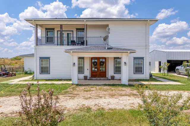 $1,199,999 | 1601 County Road 466, Elgin, TX 78621