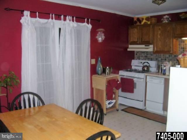 178 Center Street Hanover, PA 17331 - Photo 5 of 9 Gallery Image 5