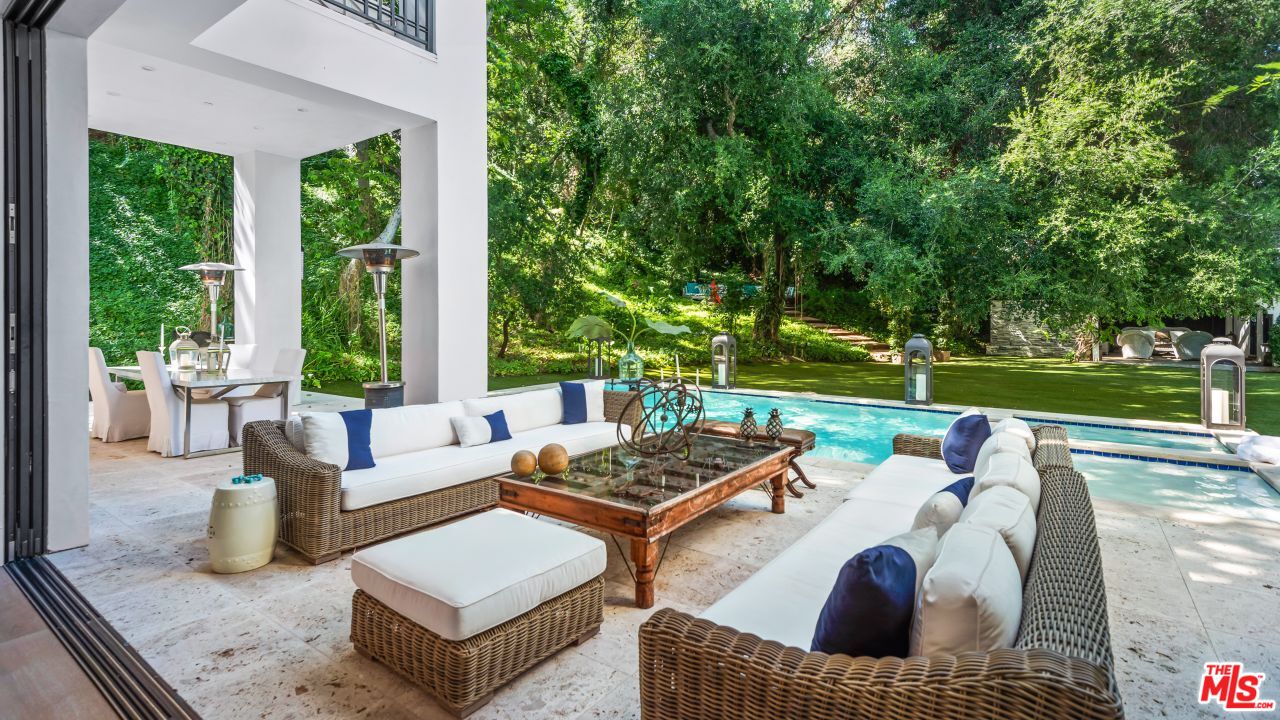 2231 Benedict Canyon Drive Beverly Hills, CA 90210 - Photo 16 of 50 a view of outdoor space yard and patio