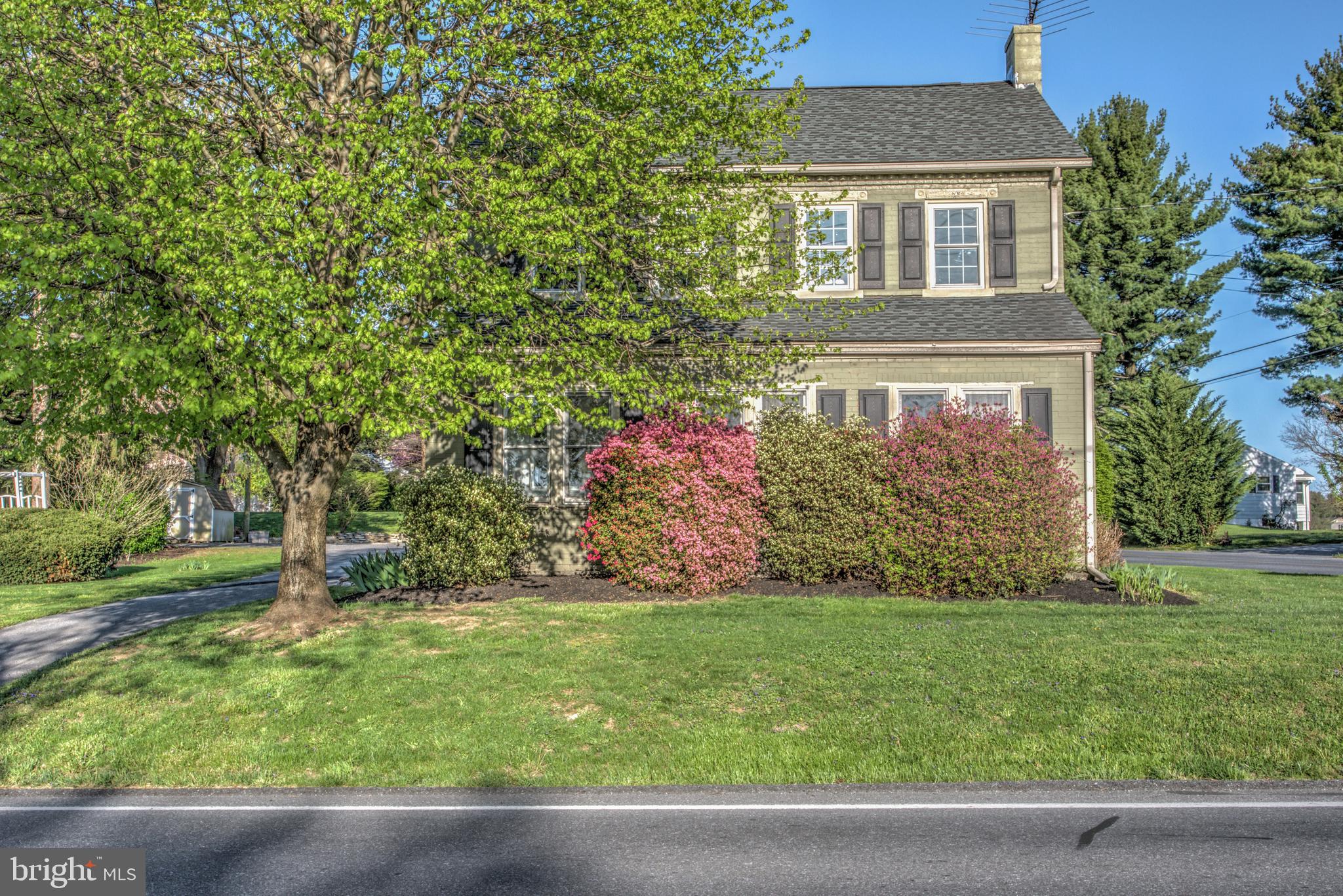 950 Clay Road Lititz, PA 17543 - Photo 3 of 43