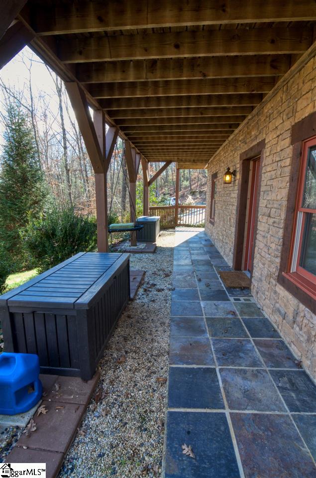 216 Wildcat Road Pickens, SC 29671 - Photo 11 of 34 Gallery Image 11