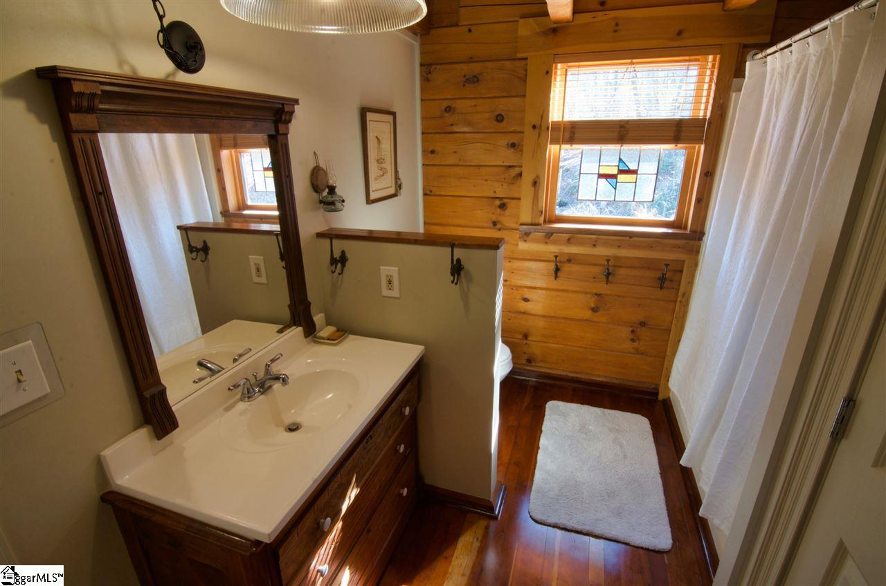 216 Wildcat Road Pickens, SC 29671 - Photo 23 of 34 Gallery Image 23